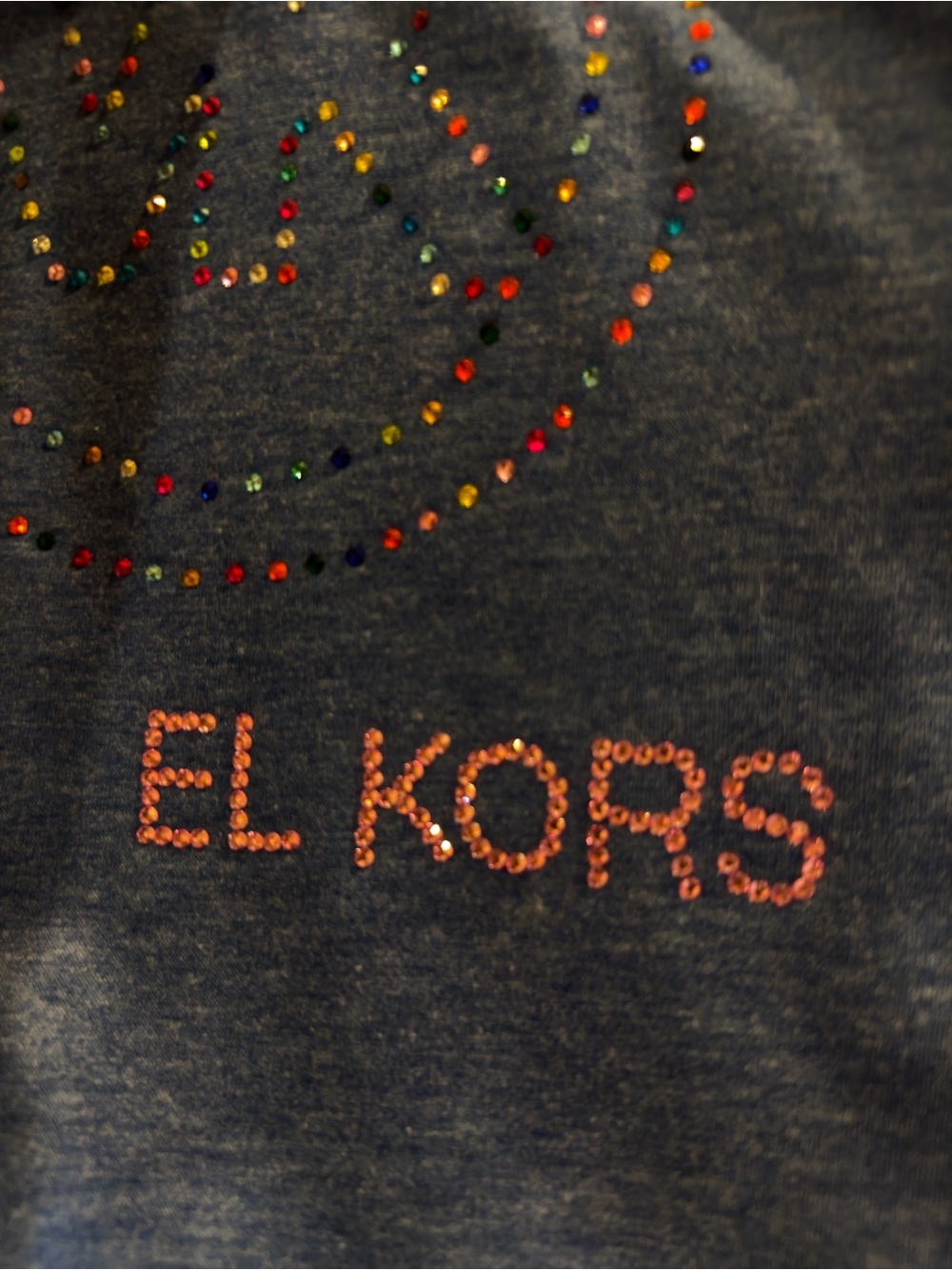 Blue V-Neck Tee with ruffle puff sleeves. Multicolor crystal MK Design - Picture 7 of 7